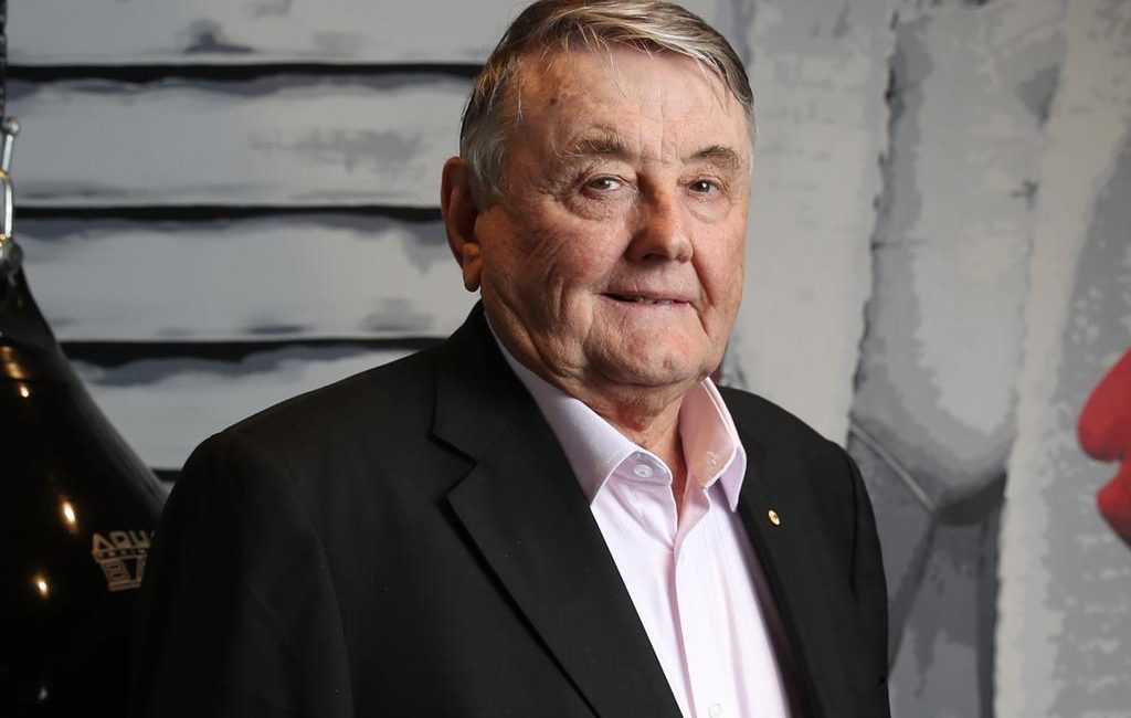 Publican Arthur Laundy in hunt for staff for new Log Cabin Hotel at Penrith