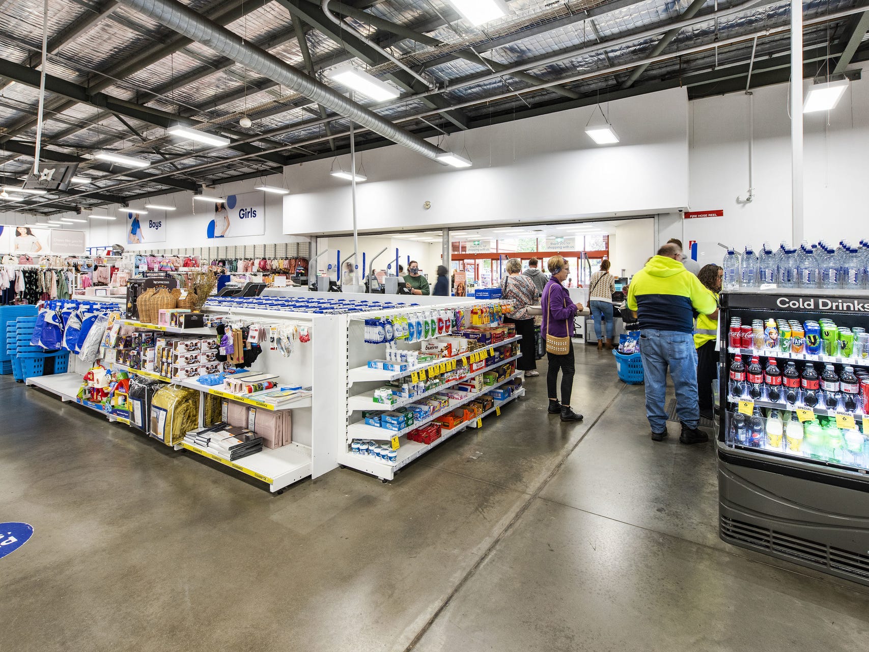 Strong Investor Interest in Discount Department Stores Target and Big W