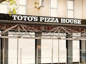 Former home of Melbourne’s first pizzeria, Toto’s Pizza House, for lease