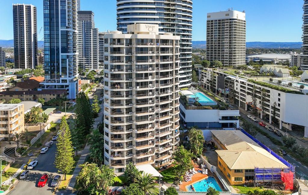 Timeshare resort a last-chance to buy into Broadbeach beachfront