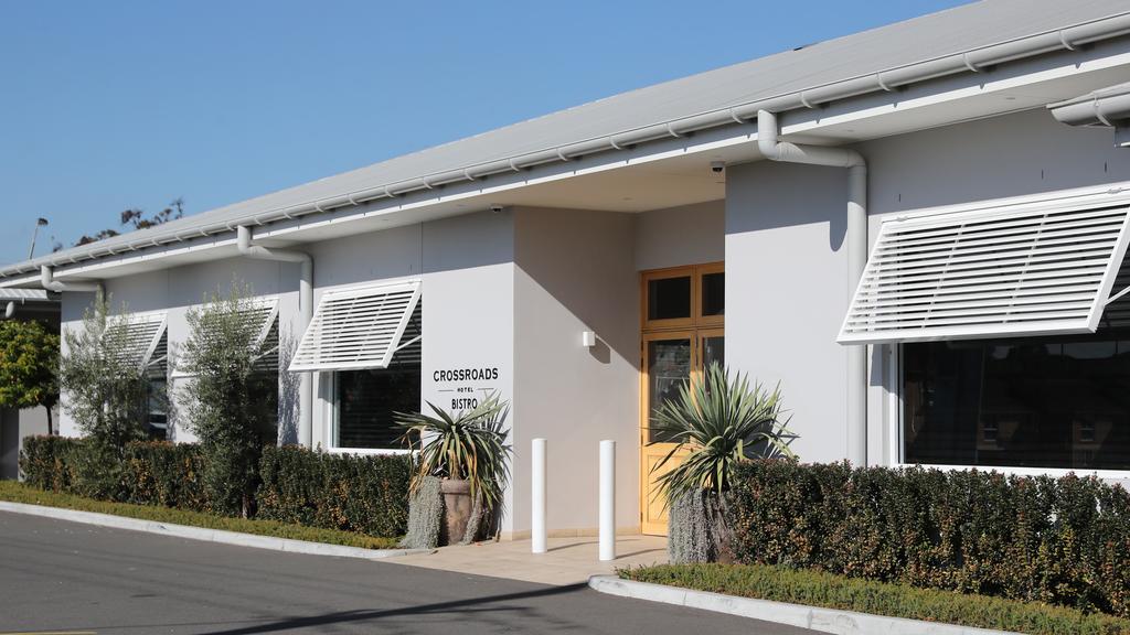 Crossroads Hotel