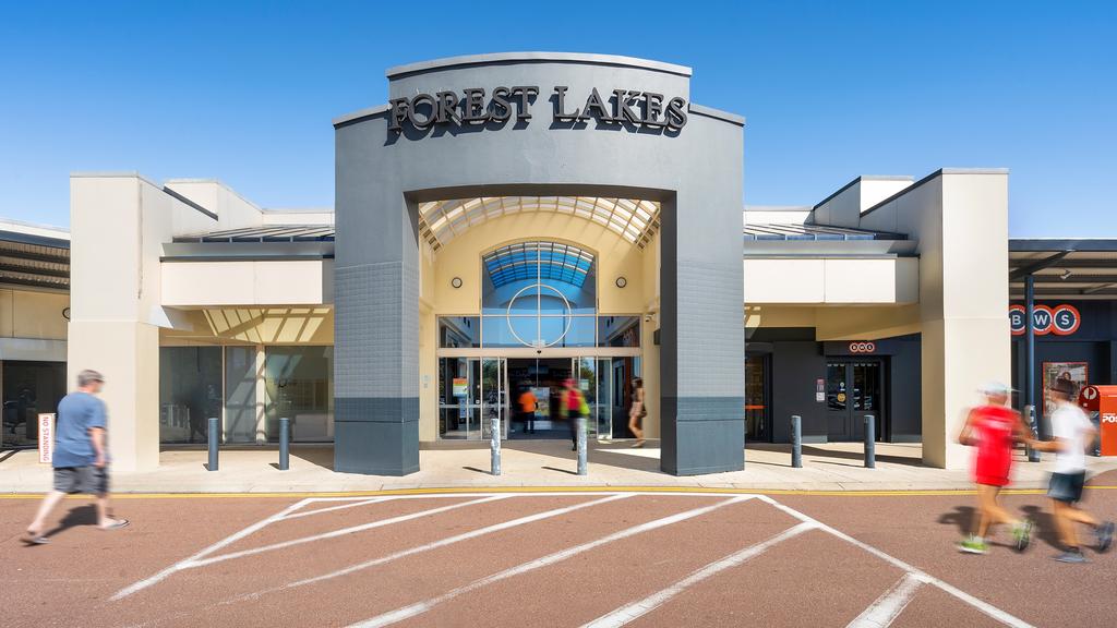 Supplied Editorial Greenpool Capital and Savills Investment Management have purchased
the Forest Lakes Shopping Centre in Perth for $81.5m.