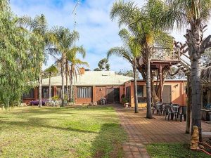 Iconic Riverland backpackers hostel hits the market