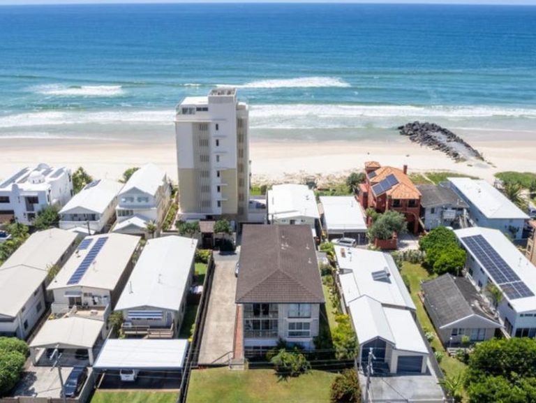 Gold Coast unit owners reap ten-fold gains from collective sale