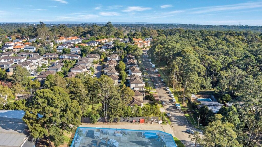 The commercial property sold for $3.805m via an Expressions of Interest campaign.
