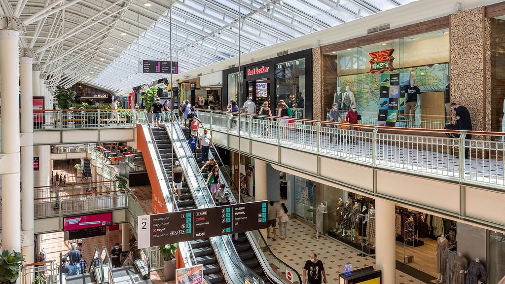 Supplied Editorial Pelligra has bought the Dandenong Plaza retail complex in Melbourne
for $145m