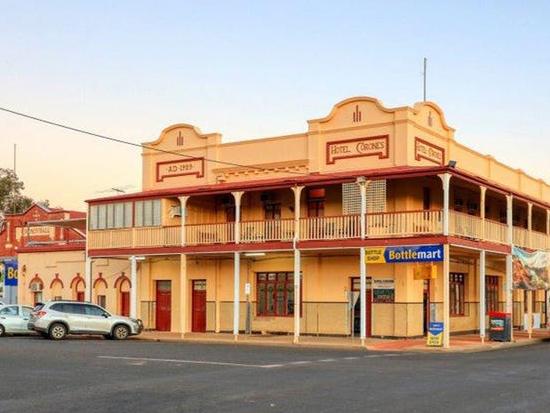 Haunted QLD hotels for sale complete with spirits