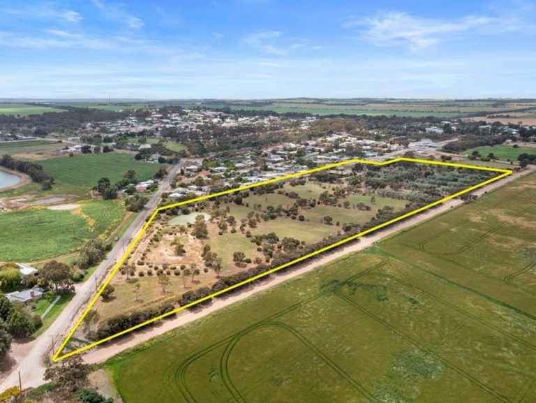 Property once earmarked for a caravan park up for grabs