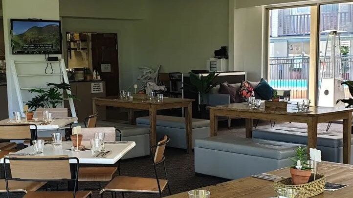A view of the restaurant area.