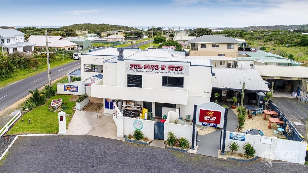 ‘Iconic tavern’ on the Limestone Coast can be yours