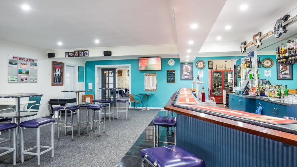 ‘Iconic tavern’ on the Limestone Coast can be yours