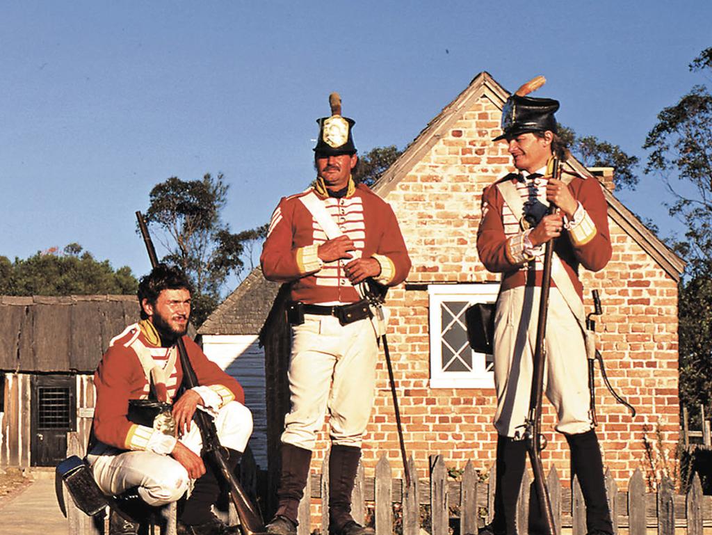 JANUARY 2003 : The convicts and redcoats of Old Sydney Town at Somersby, 01/03. NSW / Amusement Centre Travel