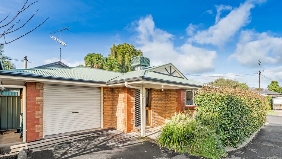 Supplied Real Estate 27A Tolmie Street, Mount Gambier. Pic: realestate.com.au