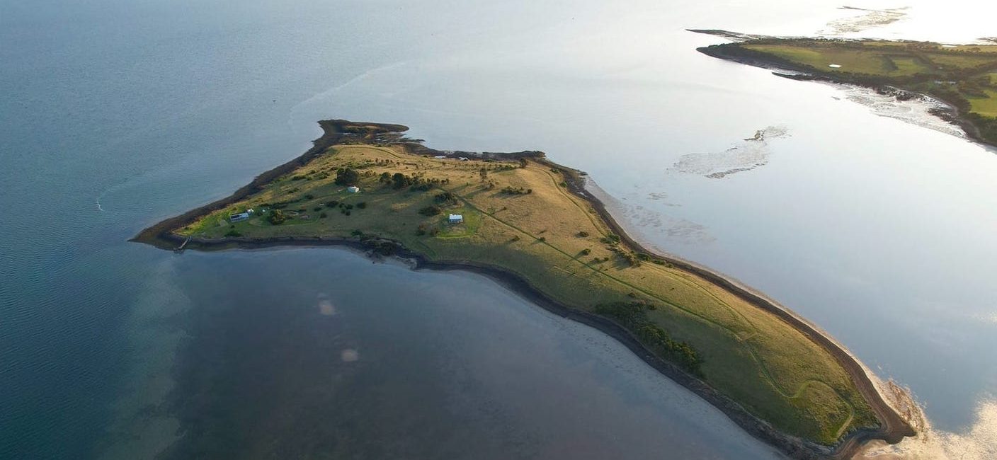 Private islands for sale around Australia