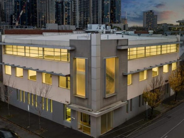 South Melbourne: Businessman spends millions on Clarke House while on holiday in Italy