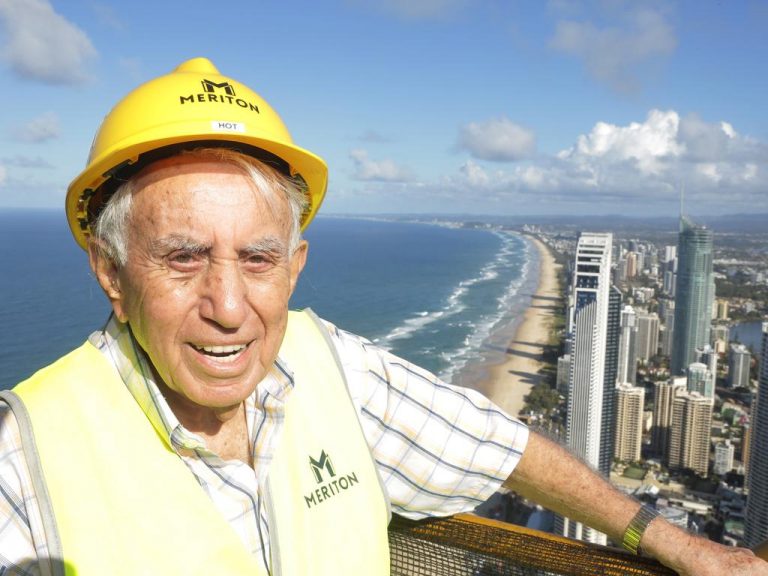 End planning quagmire, says Meriton boss Harry Triguboff as he fights for Little Bay project