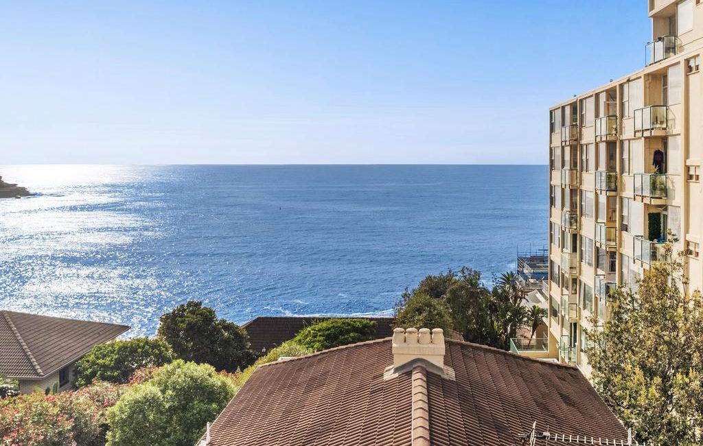 Bondi homeowners hit the jackpot selling properties for $50m+ to unit developer Central Element