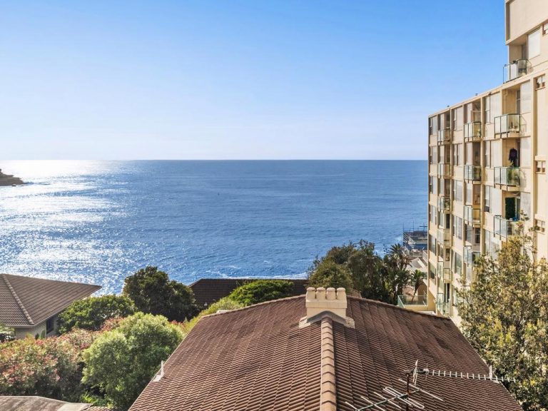 Bondi homeowners hit the jackpot selling properties for $50m+ to unit developer Central Element