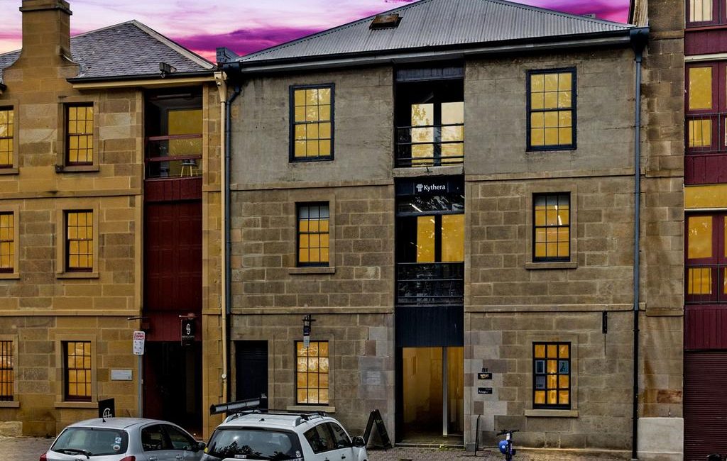 Hobart real estate: Fully leased No.81, Salamanca Place, Battery Point attracts global interest