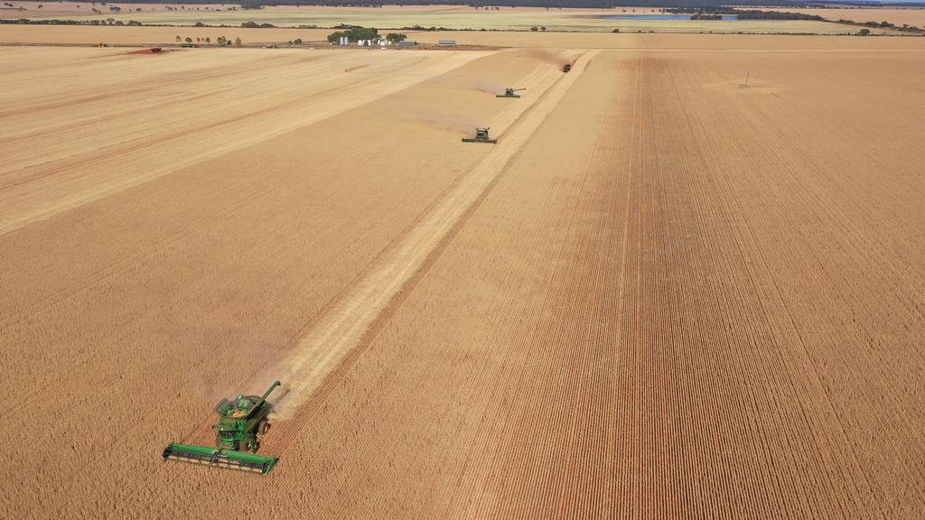 Supplied Editorial =?UTF-8?Q?David_Bartter=E2=80=99s_=E2=80=9CBallandry=E2=80=9D_aggregation_in_the?= =?UTF-8?Q?_NSW_Riverina_region_has_been_sold_to_a_venture_between_an_A?= =?UTF-8?Q?ustralian_farmer_and_a_Canadian_investment_fund?=