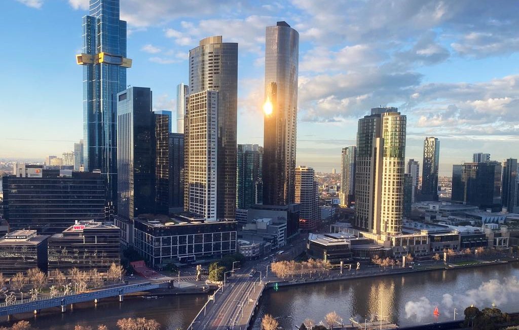 Office money flows back as investors punt on the market recovery