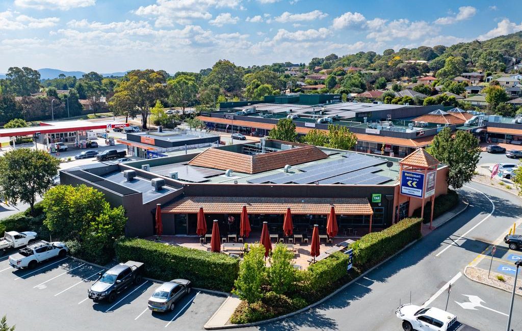 Hospitality industry in higher spirits as media baron Bruce Gordon joins pubs sale