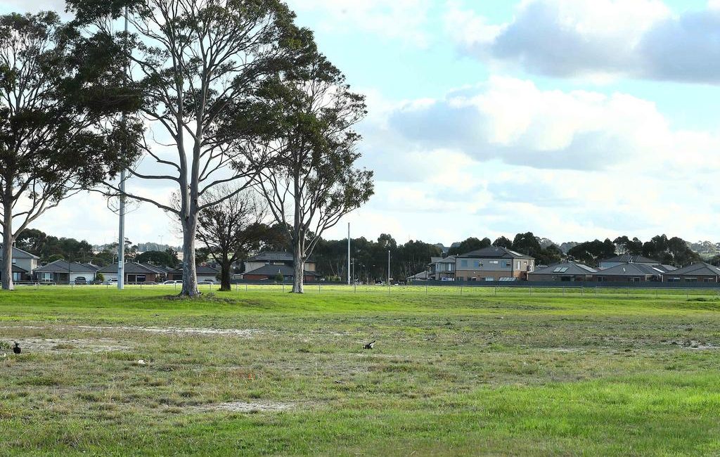 Geelong school site could supply 100-plus new homes