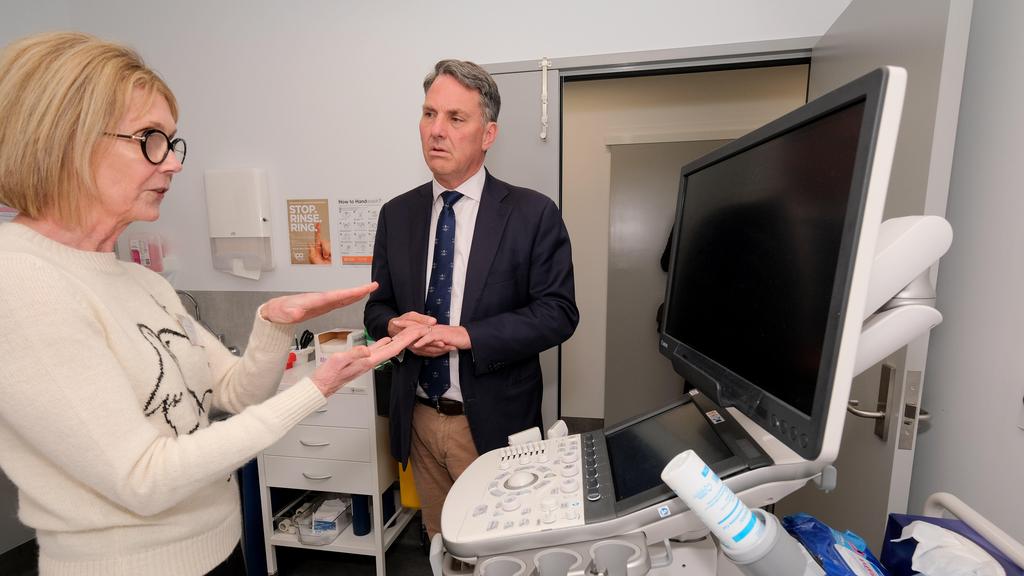 Marles opens Breastscreen