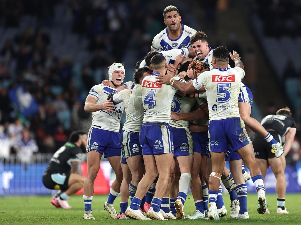 NRL Rd 17 - Bulldogs v Sharks