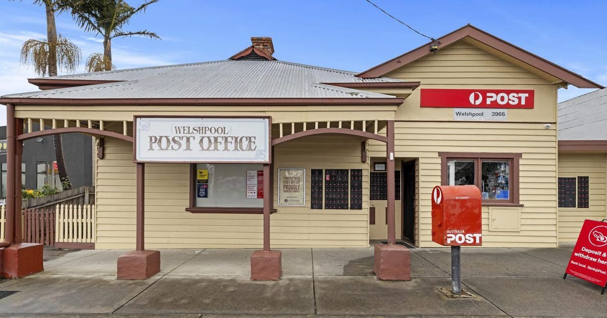 Post it: From horseback to e-commerce, this Aussie institution still delivers