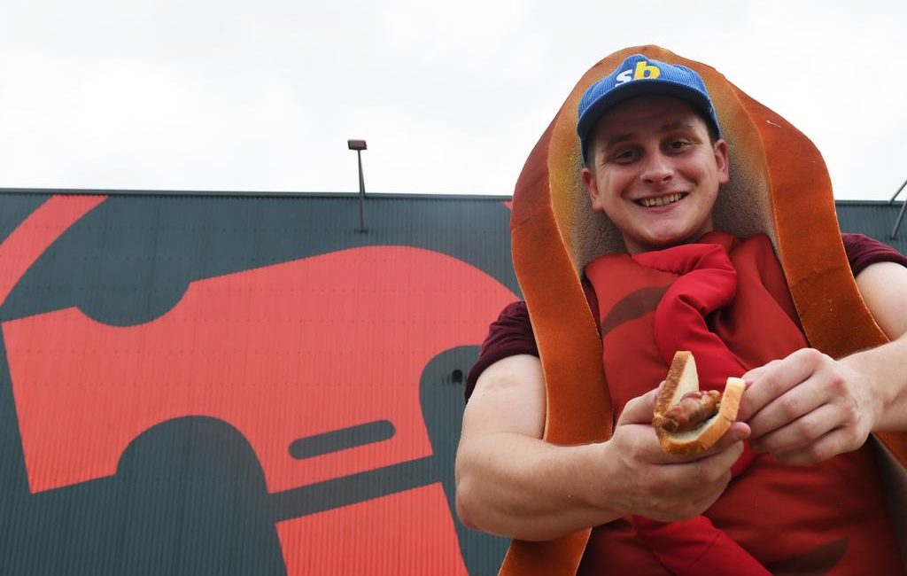 Bunnings hits market with $1.42m yearly return
