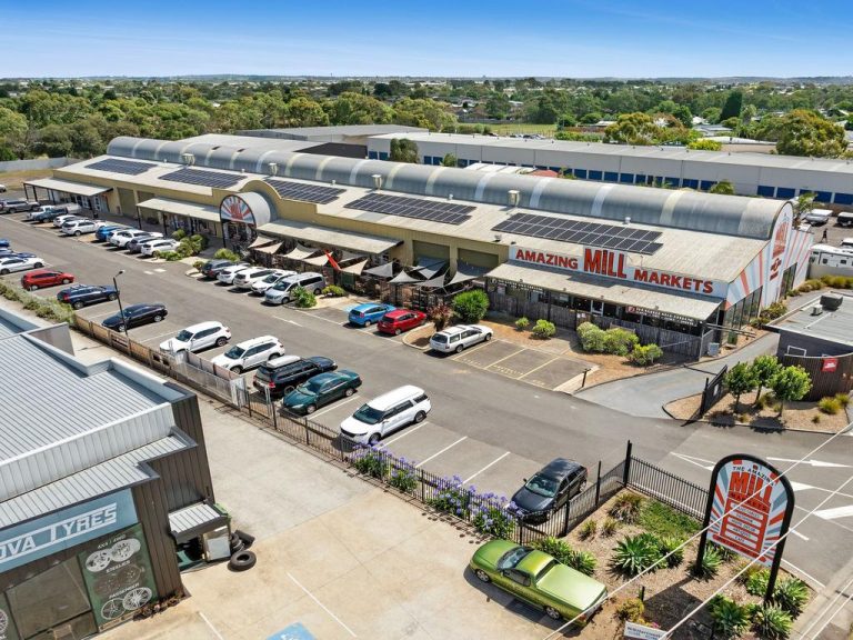 Cash from coffee, markets draws local buyer to Geelong landmark