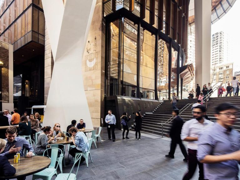 Consulting firm EY commits to its Sydney CBD base for at least the next decade