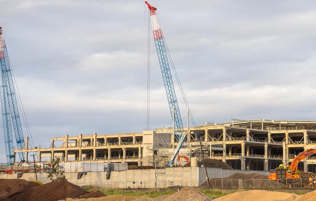 Roberts Co Vic projects likely to be broken up to maximise prospects for salvaging partially built sites