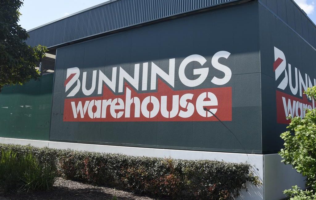 Wesfarmers looks to sell off $300m worth of Bunnings Warehouses