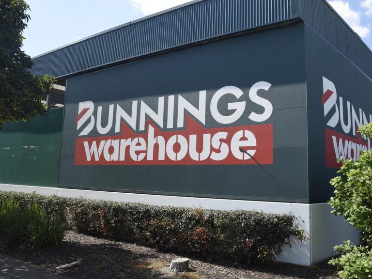 Wesfarmers looks to sell off $300m worth of Bunnings Warehouses