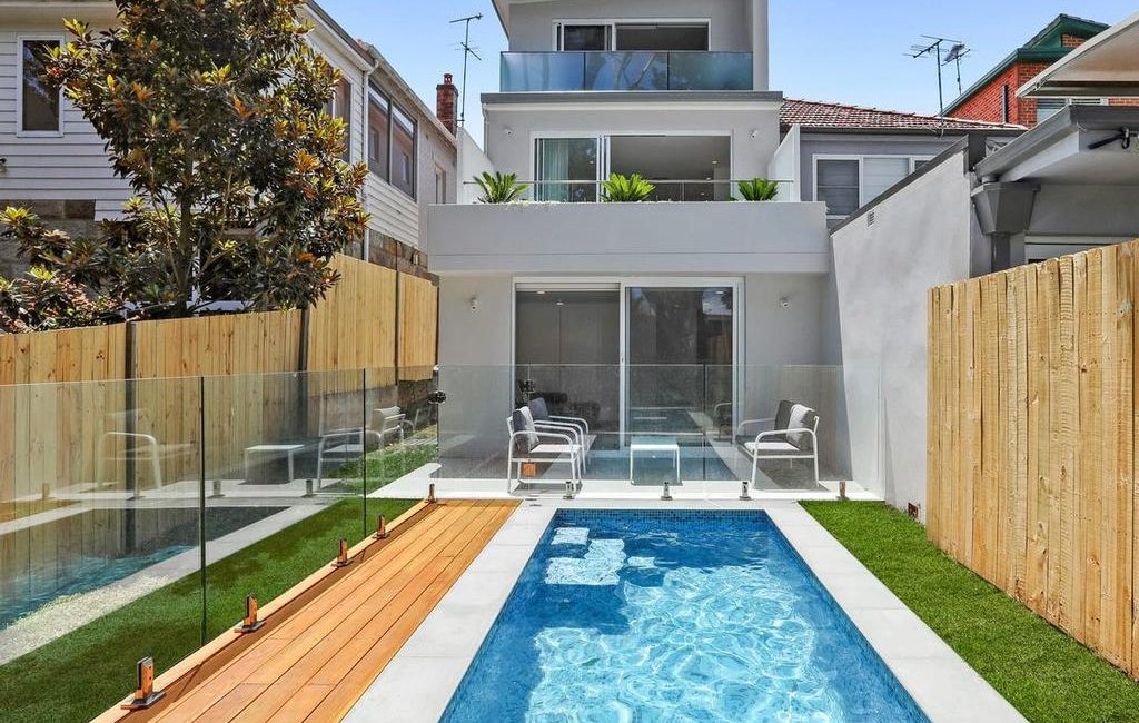 Rose Bay homeowners hoping for $40m windfall from developers