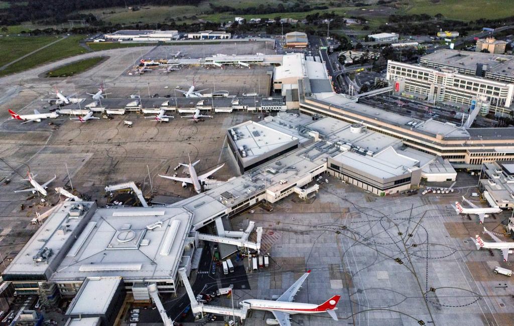 Dexus faces sell-off demands for Melbourne, Launceston airport stakes amid investor stoush