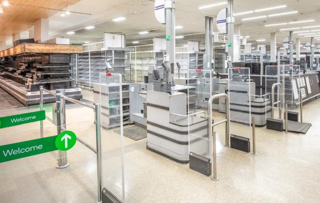 Surprise Woolies and IGA listings spark buyer rush