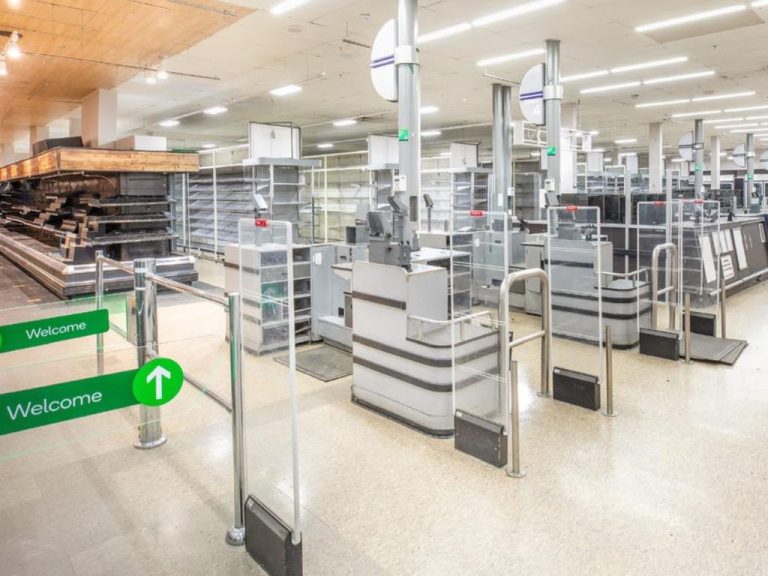 Surprise Woolies and IGA listings spark buyer rush