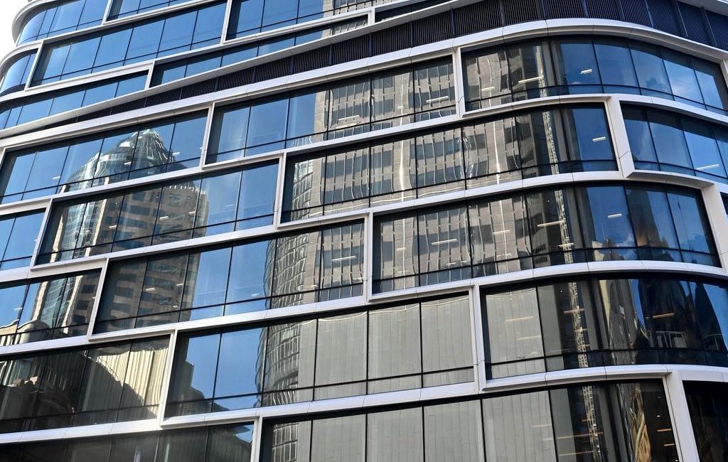Mirvac leads fund raising race with $350m draw