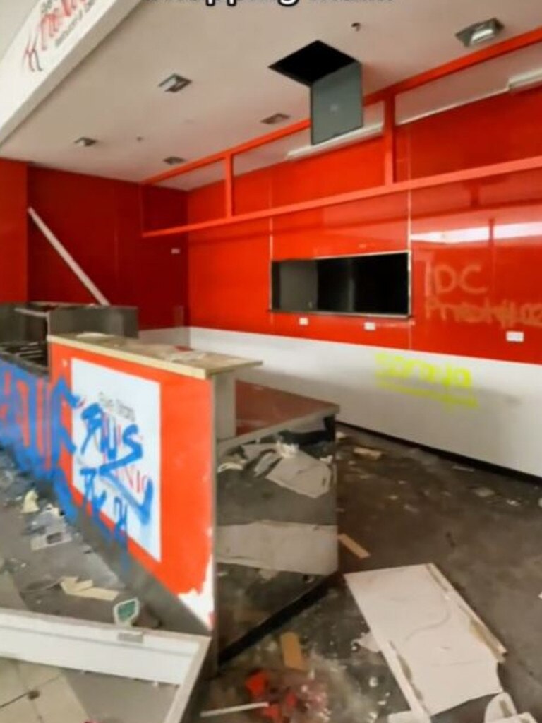 Supplied Real Estate Brands on Sale Campbelltown Source: TikTock/ @xistfilm