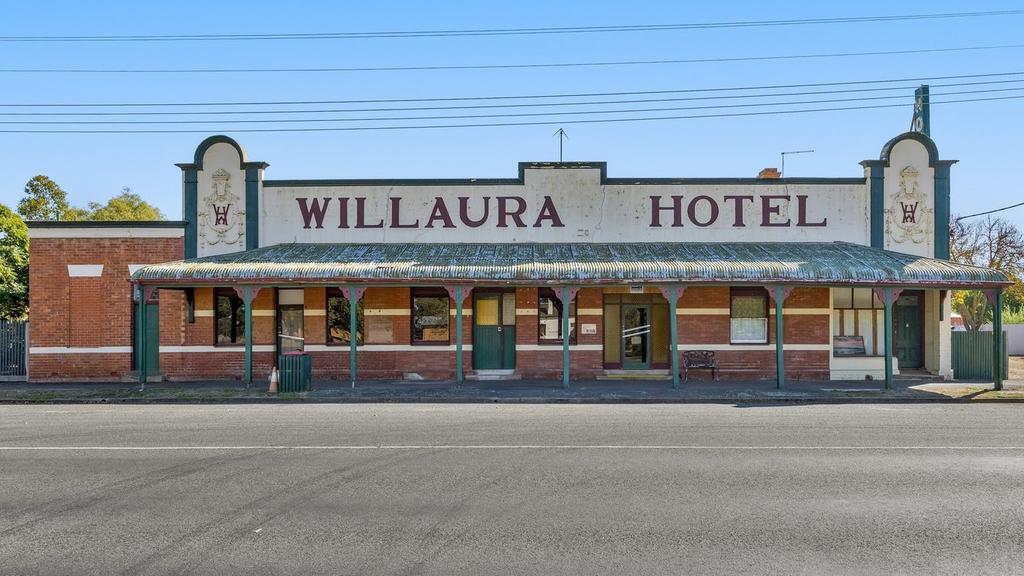 Willaura Hotel, 44-50 Main St, Willaura - for herald sun real estate