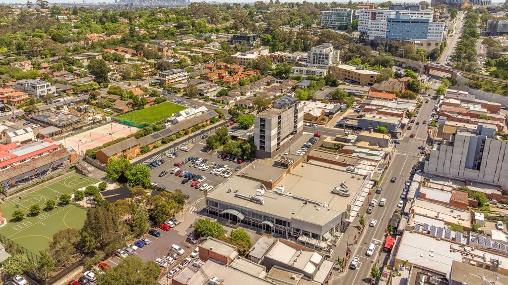 Leo’s Fine Food & Wine supermarket, Heidelberg - for herald sun real estate