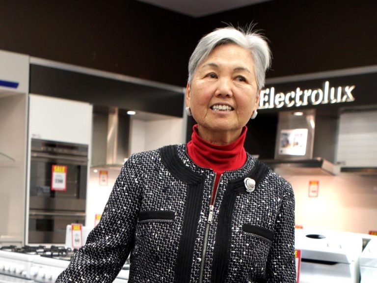 Lee family chases top dollar for sentimental Sydney property