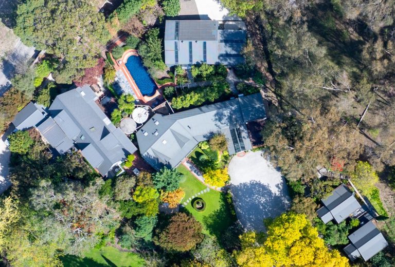 Best friends list award-winning Yarra Valley lifestyle retreat
