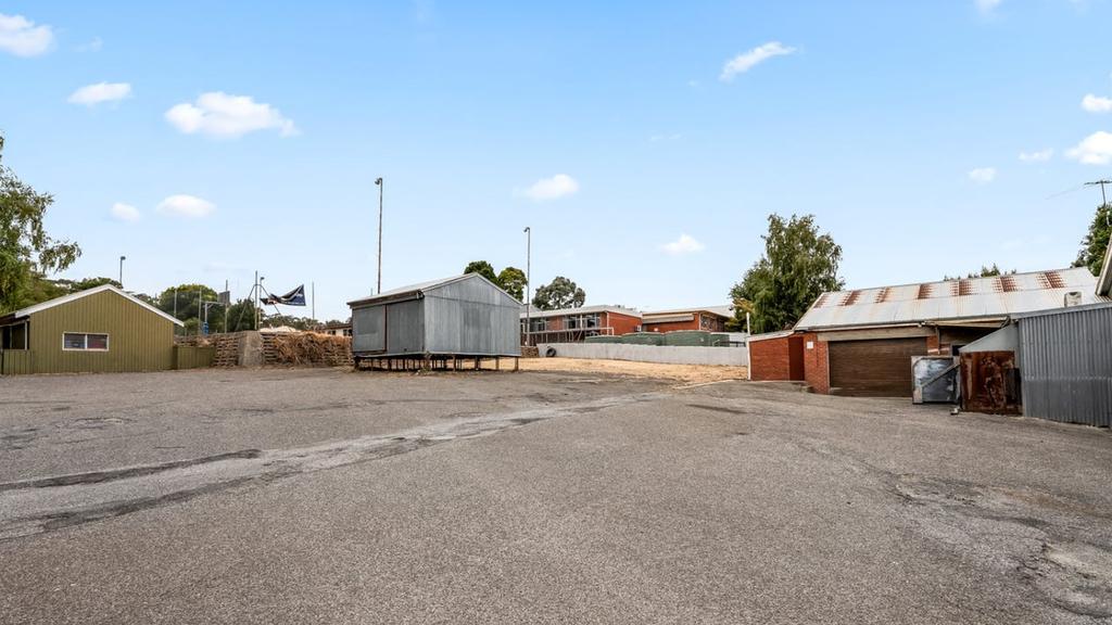 Supplied Real Estate 60-60A Main Street, Lobethal