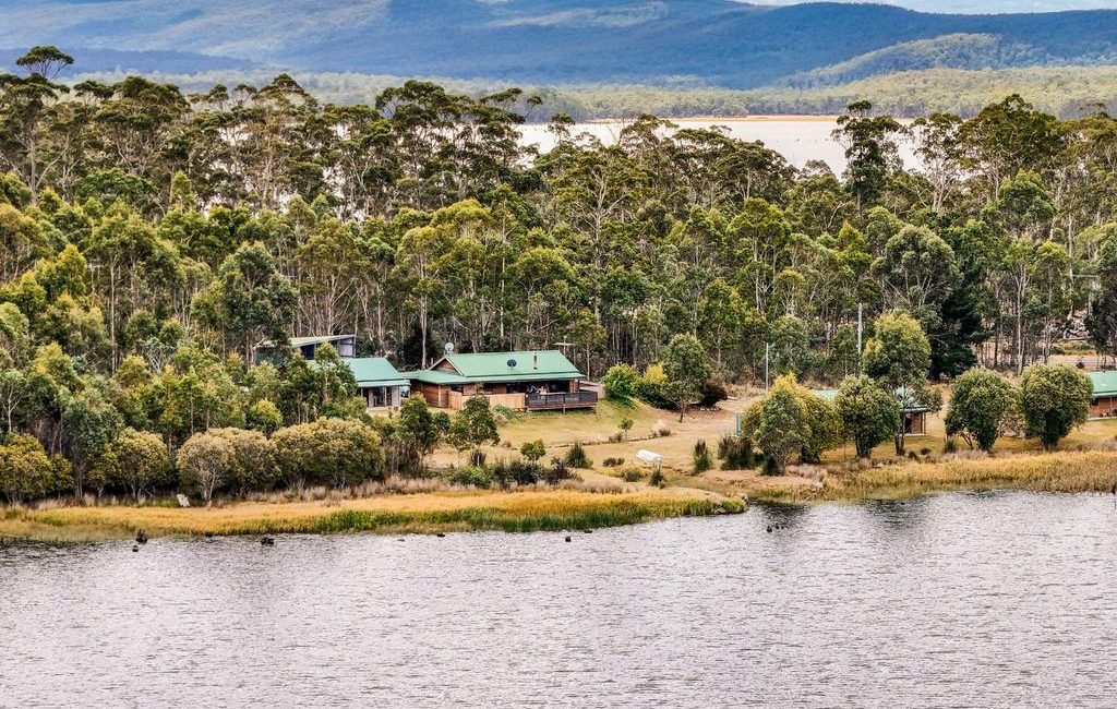 166ha pristine property with its own lake for sale