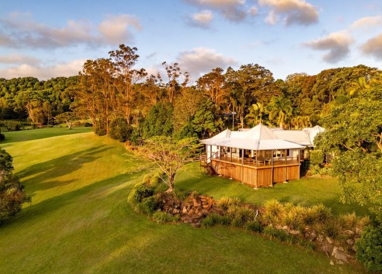 Byron Bay estate with legendary recording studio going under the hammer