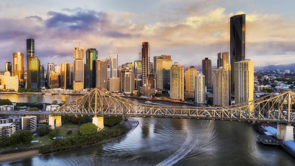 D BNE Story Ferry CBD Runrise